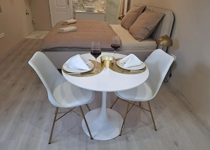 Pod Hradom Apartment *